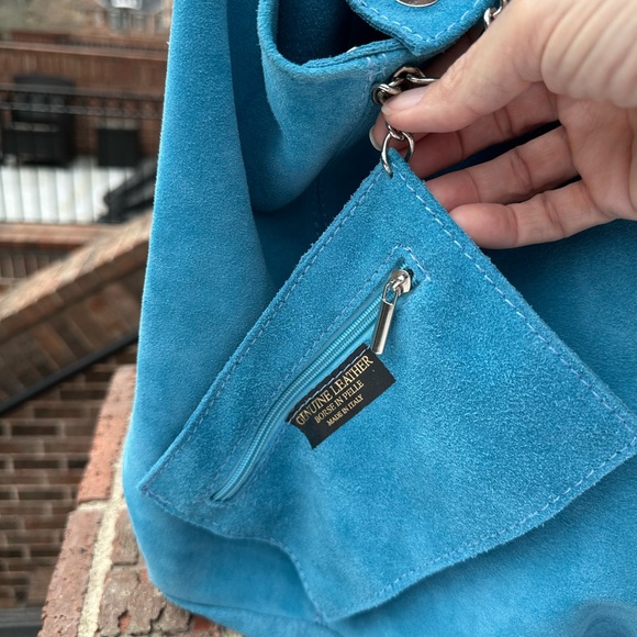 Blue Suede Shoulder Bag, Brand-Borse in Pelle- Women. - Picture 4 of 7